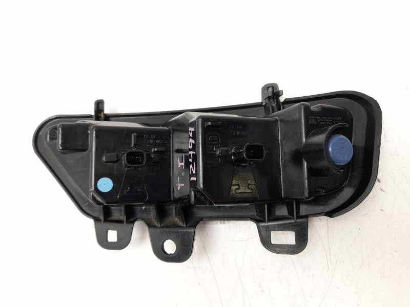 Recambio de piloto trasero izquierdo paragolpes para renault captur e-tech hybrid referencia OEM IAM  265855239R 103F18150381/57
