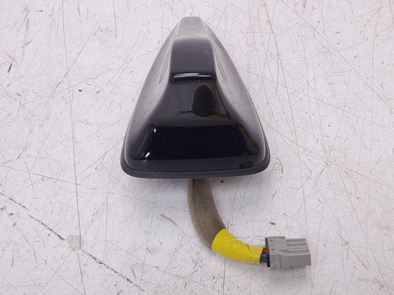 Recambio de antena para hyundai i30 (pde, pd, pden) 2.0 n referencia OEM IAM 96210G4410EB  