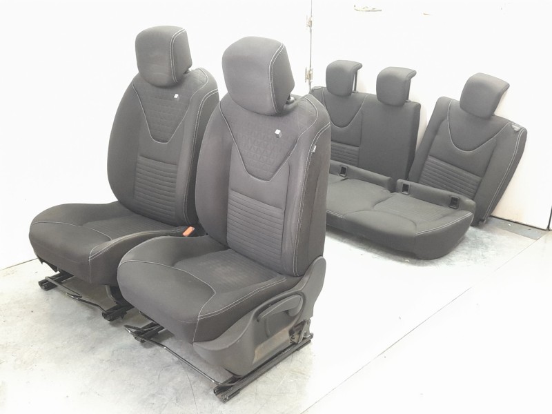 Recambio de juego asientos completo para renault clio iv (bh_) 0.9 tce 90 referencia OEM IAM   