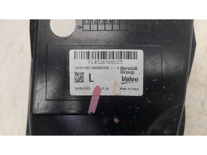 Recambio de piloto trasero izquierdo para renault 4 e-tech 120 referencia OEM IAM  265550976R 