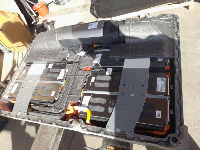 Recambio de bateria para cupra formentor (km7, kmp) 1.4 e-hybrid referencia OEM IAM  5WA915588E 