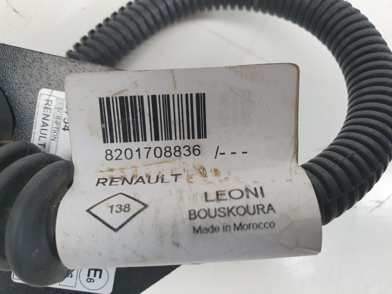 Recambio de modulo electronico para renault captur e-tech hybrid referencia OEM IAM  8201708836 
