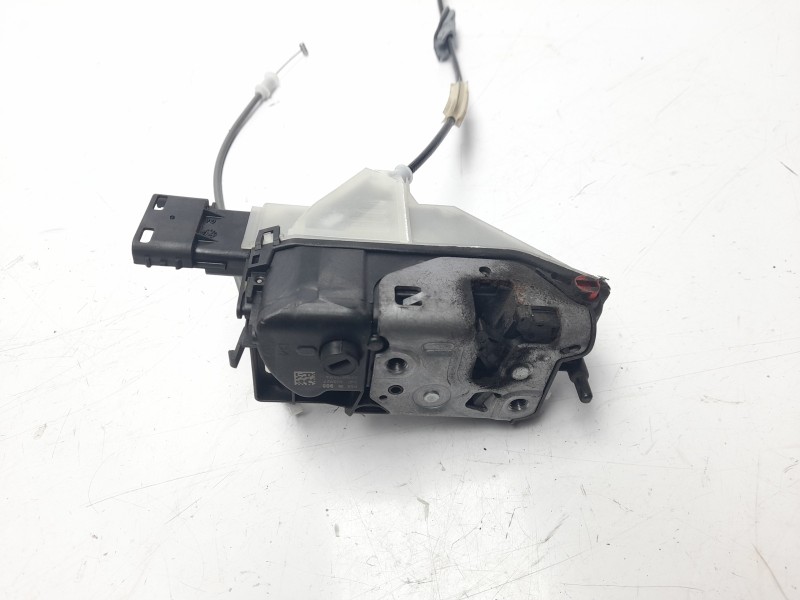 Recambio de cerradura puerta trasera derecha para citroen c4 cactus feel referencia OEM IAM 5515M1351I4  