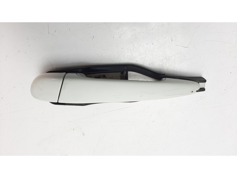 Recambio de maneta exterior trasera izquierda para bmw serie 3 berlina (e46) 320d referencia OEM IAM 51218216121  
