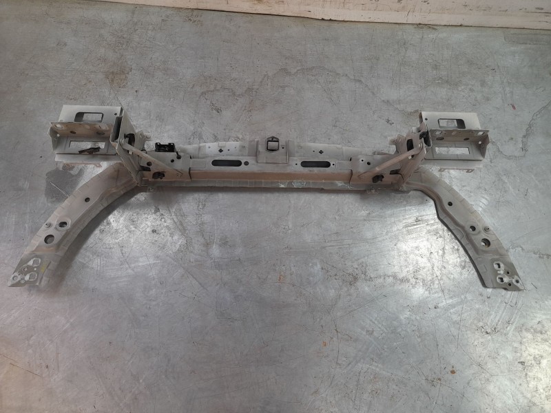 Recambio de travesaño superior para land rover evoque hse dynamic referencia OEM IAM   