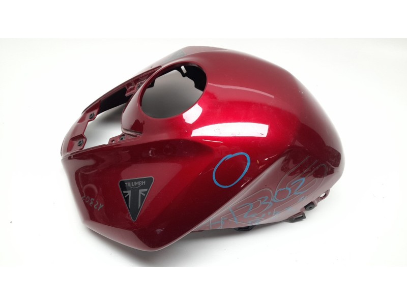 Recambio de moldura para triumph street triple 765 rs street triple 765 rs referencia OEM IAM 2311490CU  