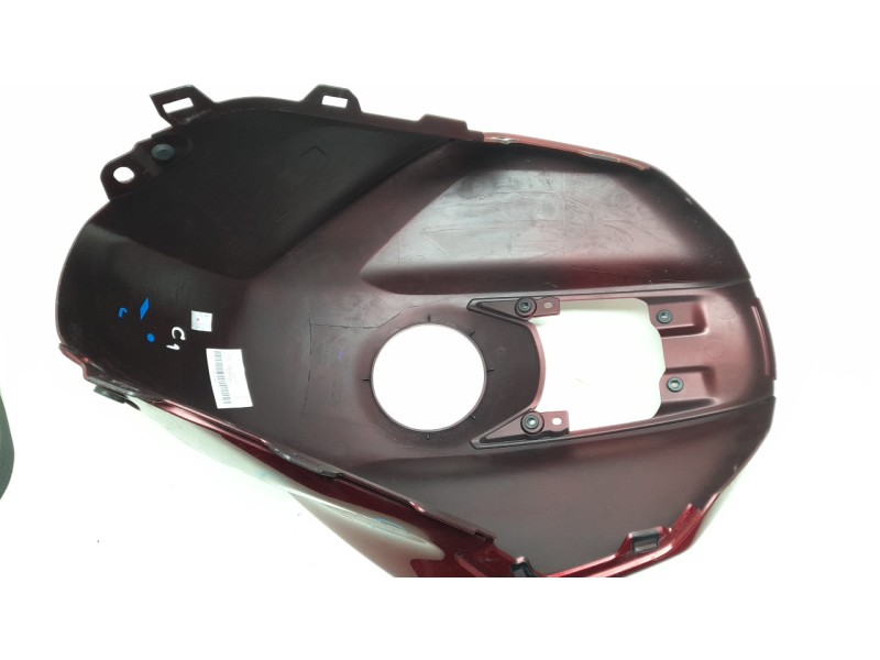 Recambio de moldura para triumph street triple 765 rs street triple 765 rs referencia OEM IAM 2311490CU  