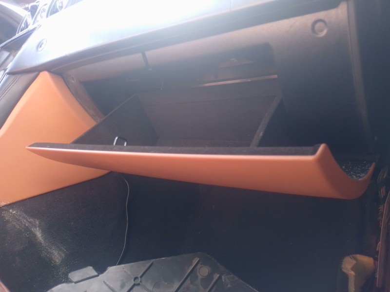 Recambio de guantera para jaguar xj (x351) 3.0 sdv6 referencia OEM IAM   
