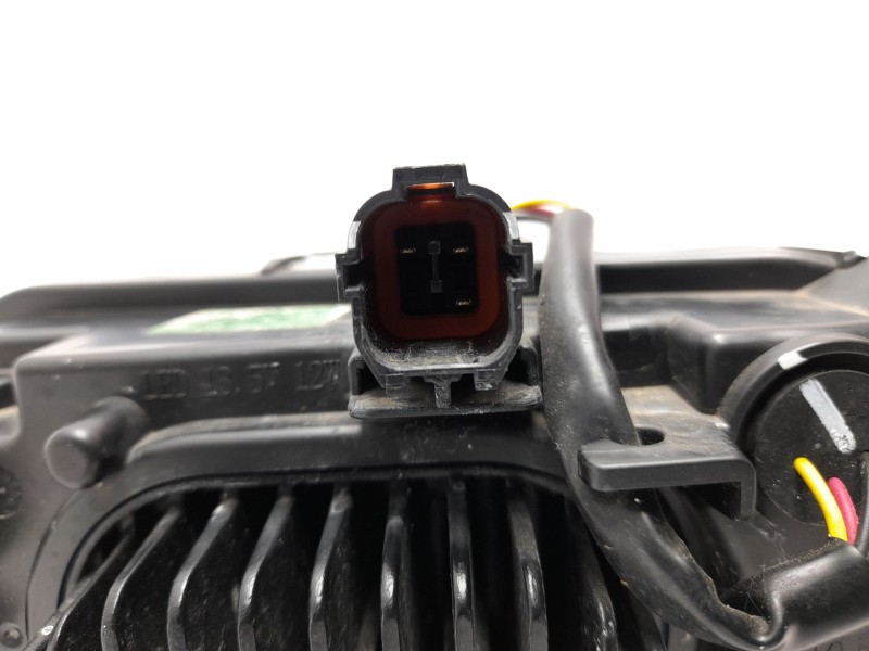 Recambio de faro antiniebla derecho para jaecoo 7 phev 2025 referencia OEM IAM  605000821AA 