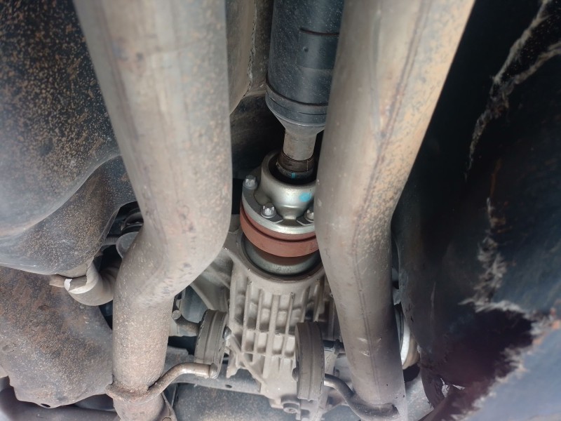 Recambio de transmision central para jaguar xj (x351) 3.0 sdv6 referencia OEM IAM   