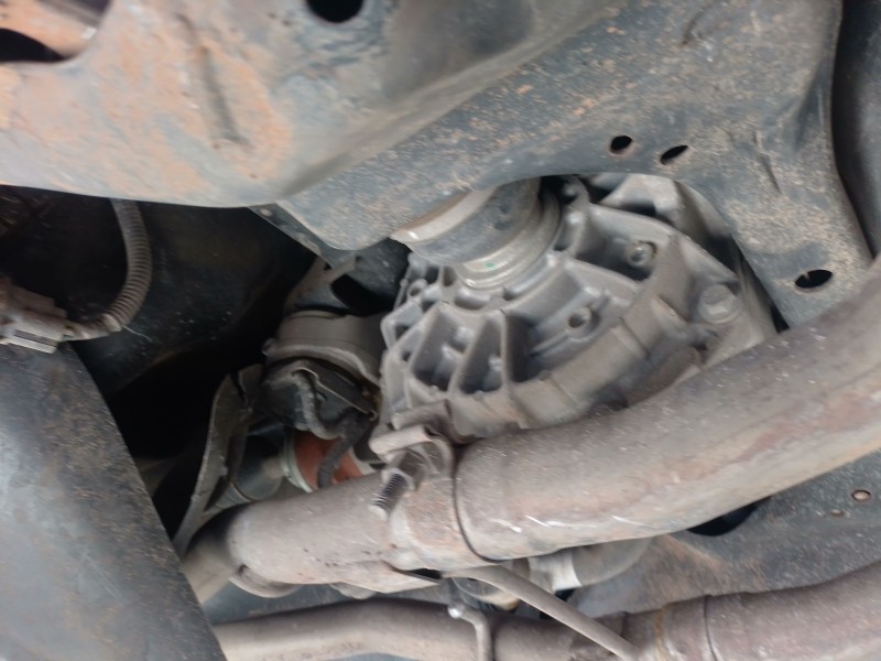 Recambio de transmision trasera izquierda para jaguar xj (x351) 3.0 sdv6 referencia OEM IAM   