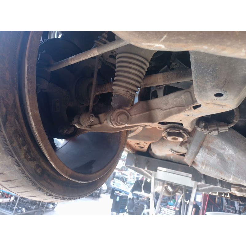 Recambio de brazo suspension inferior trasero izquierdo para jaguar xj (x351) 3.0 sdv6 referencia OEM IAM   