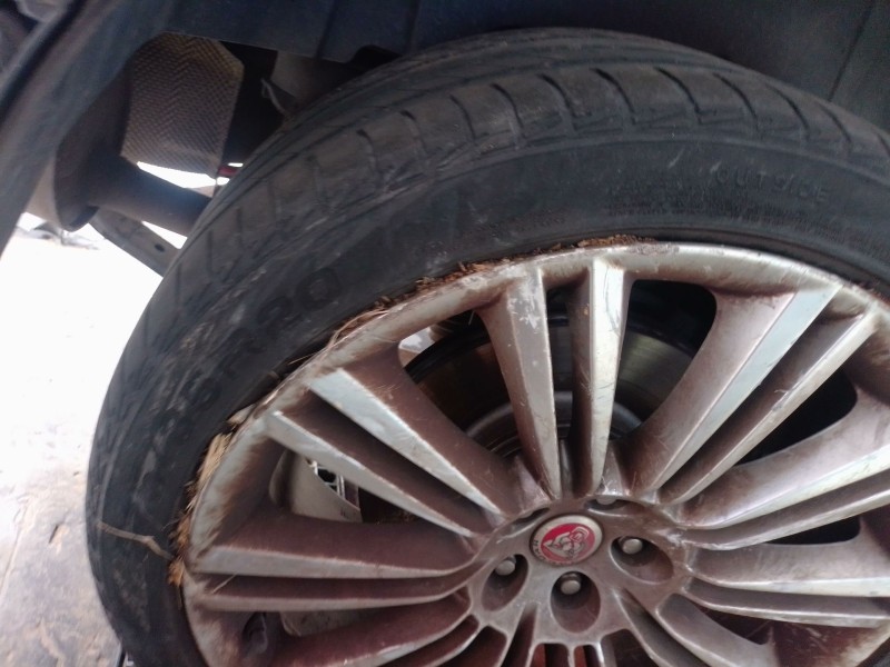 Recambio de llanta para jaguar xj (x351) 3.0 sdv6 referencia OEM IAM   