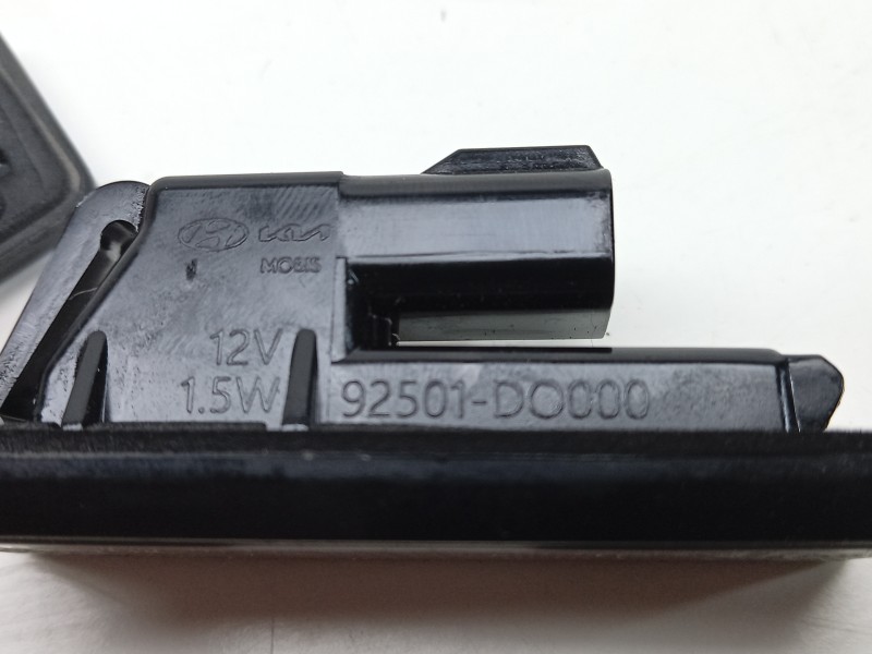 Recambio de piloto matricula para kia ev9 100 gt-line awd referencia OEM IAM  92501DO000 
