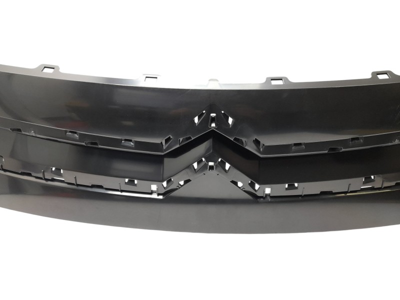 Recambio de rejilla delantera para citroën berlingo cuadro referencia OEM IAM 7804S9 7804S9 107073705/5021540/CI9182011