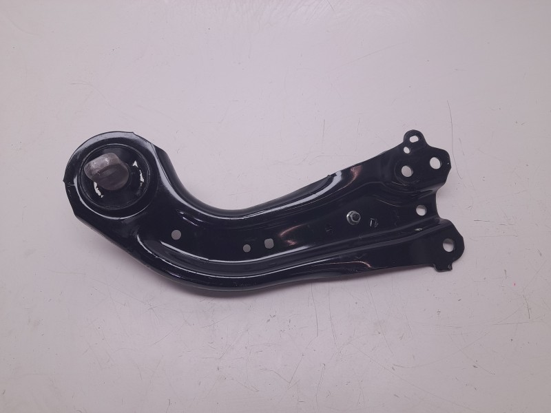 Recambio de brazo suspension inferior trasero izquierdo para toyota rav 4 v (_a5_, _h5_) 2.5 hybrid awd (axap54) referencia OEM 