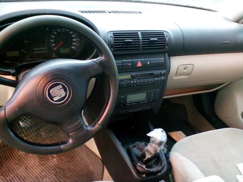 seat toledo (1m2) del año 1999