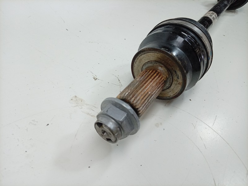 Recambio de transmision trasera izquierda para kia ev9 100 gt-line awd referencia OEM IAM  49600DO000 