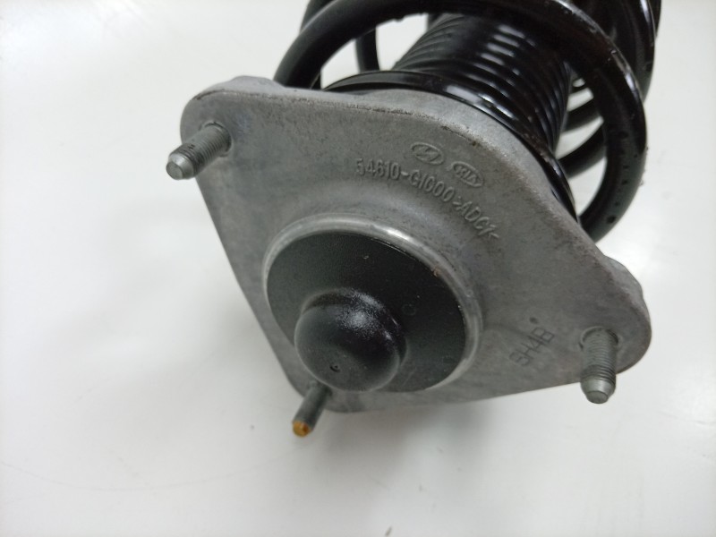 Recambio de amortiguador delantero derecho para kia ev9 100 gt-line awd referencia OEM IAM   