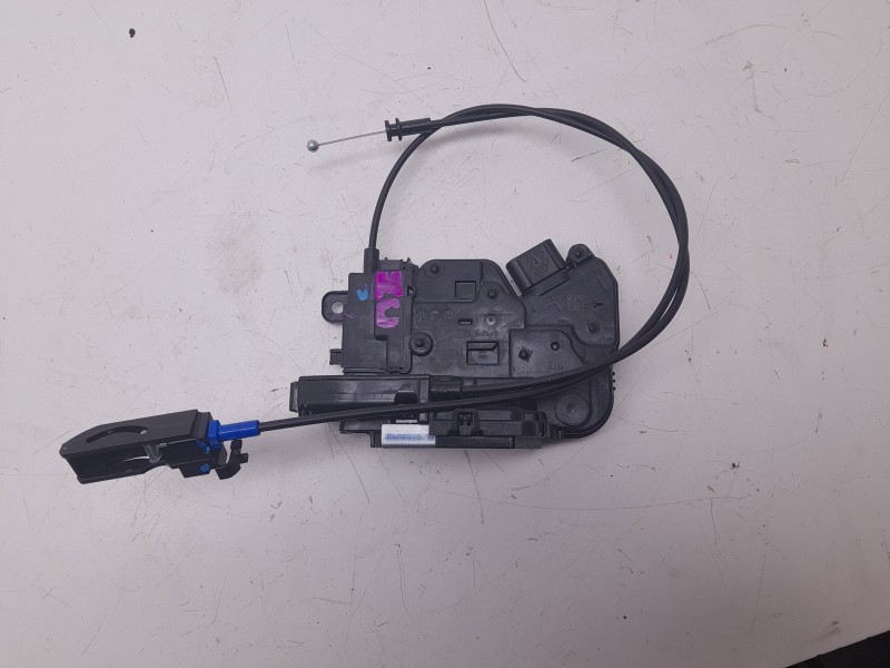 Recambio de cerradura puerta trasera izquierda para kia ev9 100 gt-line awd referencia OEM IAM  81410DO200 