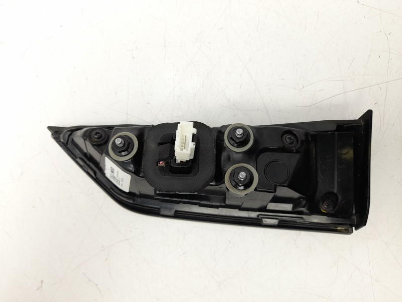 Recambio de piloto trasero izquierdo interior para kia ev9 100 gt-line awd referencia OEM IAM  92403DO000 
