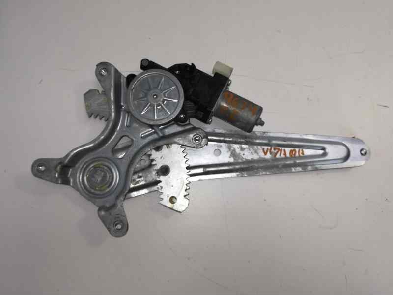 Recambio de elevalunas trasero izquierdo para suzuki vitara 1.6 ddis comfort 4x4 referencia OEM IAM 8356061M00  