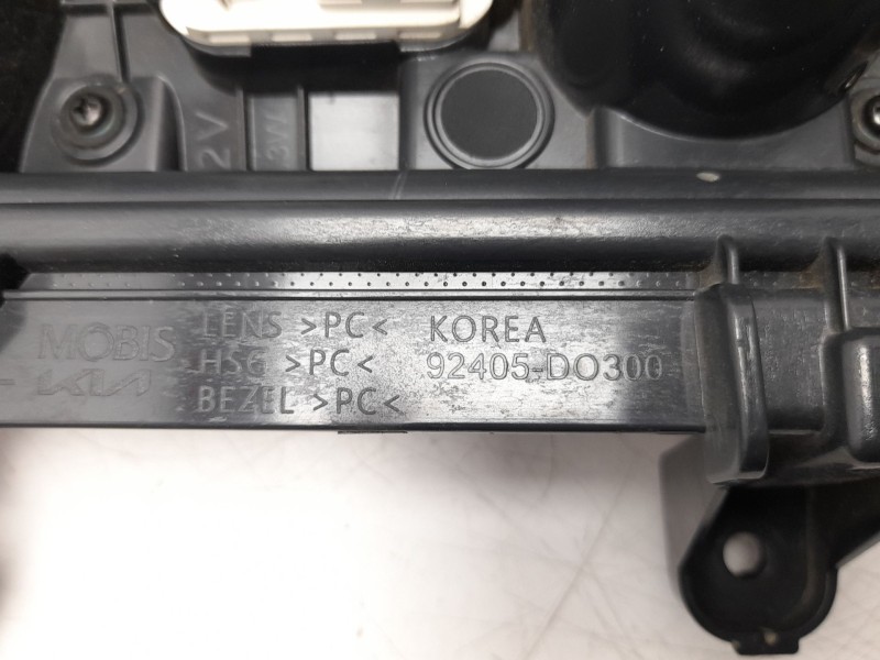 Recambio de faro antiniebla trasero izquierdo para kia ev9 100 gt-line awd referencia OEM IAM 92405DO300  