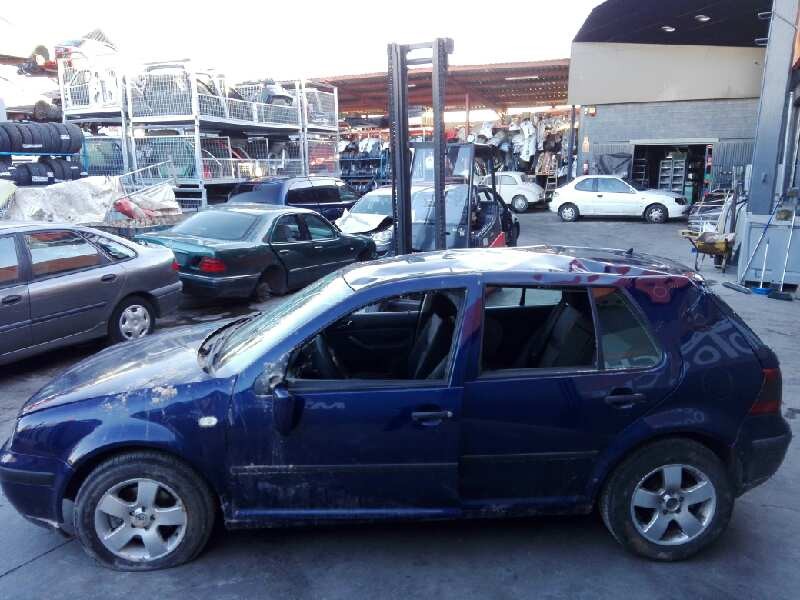 volkswagen golf iv berlina (1j1) del año 2001