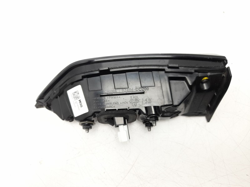 Recambio de piloto trasero derecho interior para kia ev9 100 gt-line awd referencia OEM IAM  92404DO000 