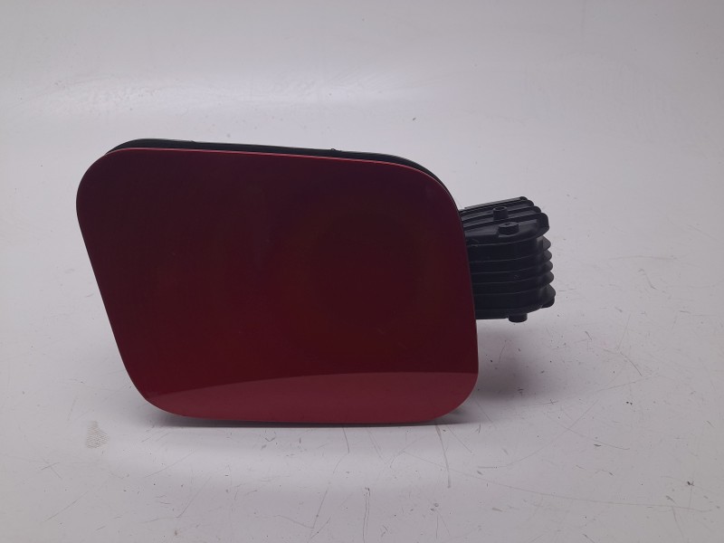 Recambio de tapa exterior combustible para renault captur e-tech hybrid referencia OEM IAM  788302200R 