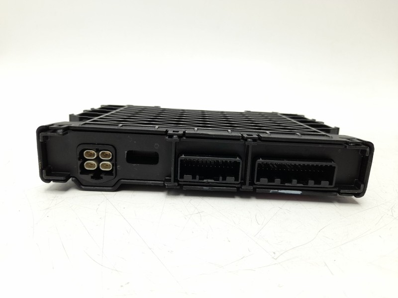 Recambio de modulo electronico para renault captur e-tech hybrid referencia OEM IAM  284Z17227R 