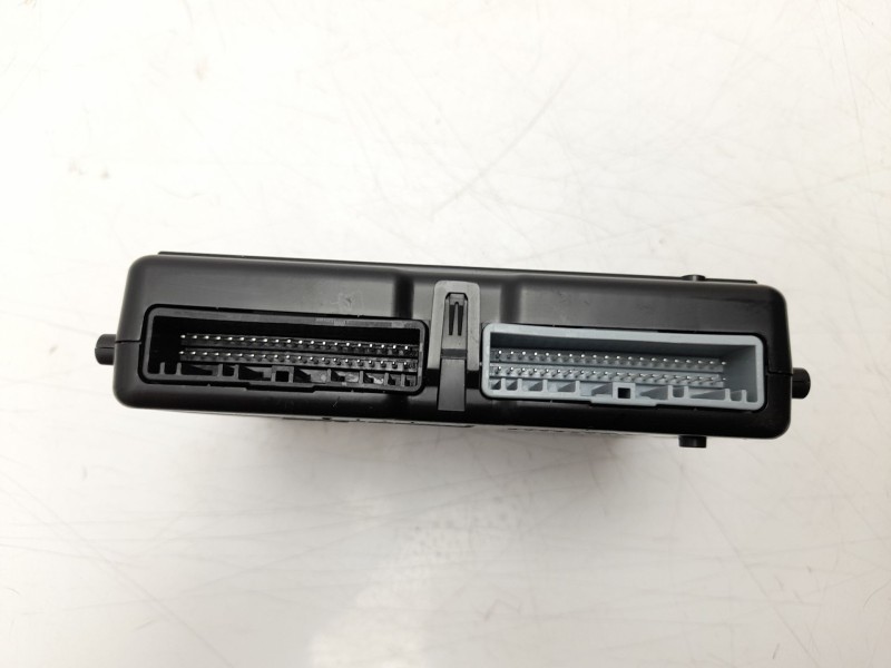 Recambio de modulo electronico para renault captur e-tech hybrid referencia OEM IAM 285253386R  