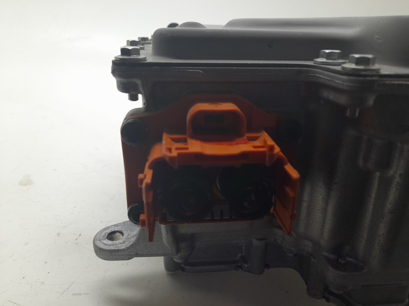 Recambio de inversor para renault captur e-tech hybrid referencia OEM IAM  291A18122R 