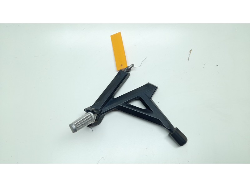 Recambio de estribera izquierda para honda crf crf 1000 l africa twin referencia OEM IAM 50725MKKD00ZB 50725MKKD00ZB 