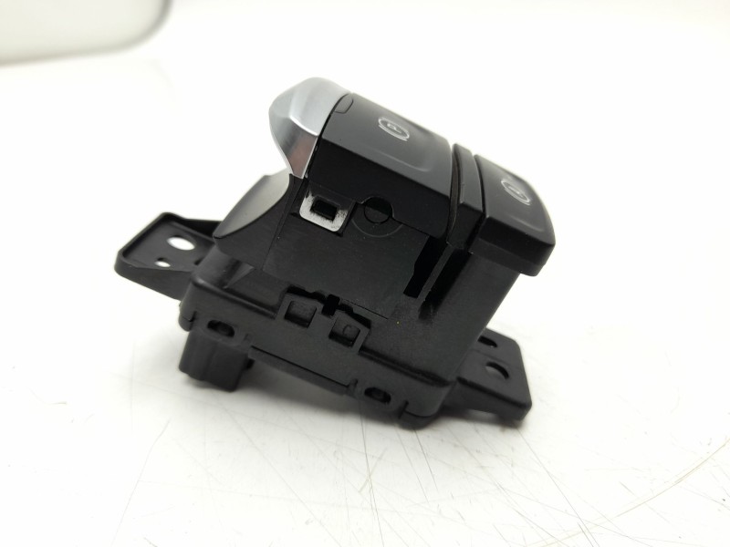 Recambio de palanca freno para renault captur e-tech hybrid referencia OEM IAM 251752251R  