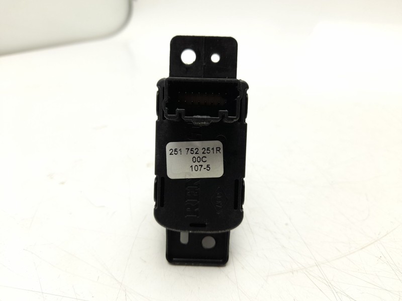 Recambio de palanca freno para renault captur e-tech hybrid referencia OEM IAM 251752251R  