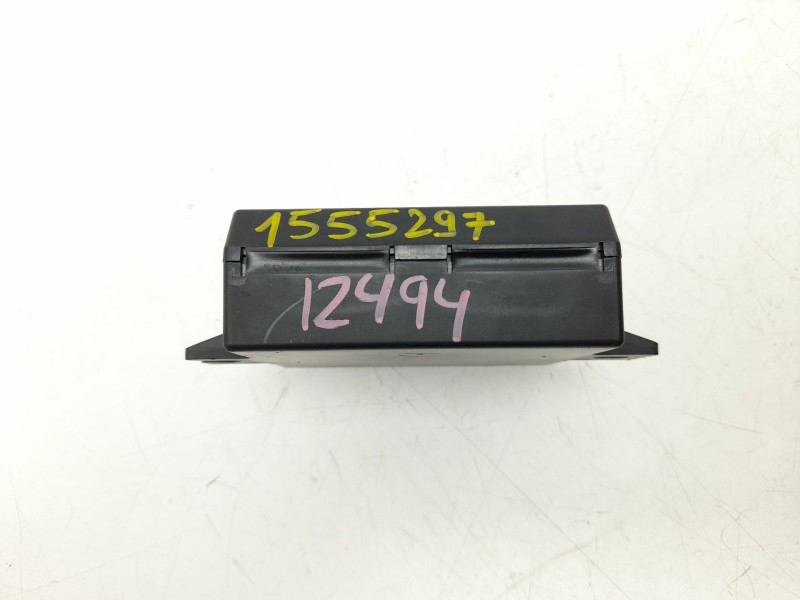 Recambio de modulo electronico para renault captur e-tech hybrid referencia OEM IAM 8201725607  