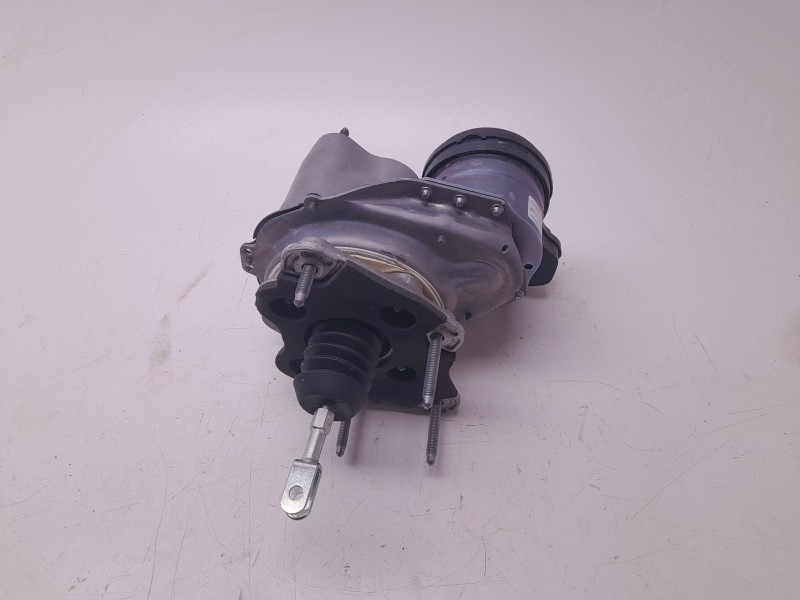 Recambio de servofreno para renault captur e-tech hybrid referencia OEM IAM 0403064623 460070332R 