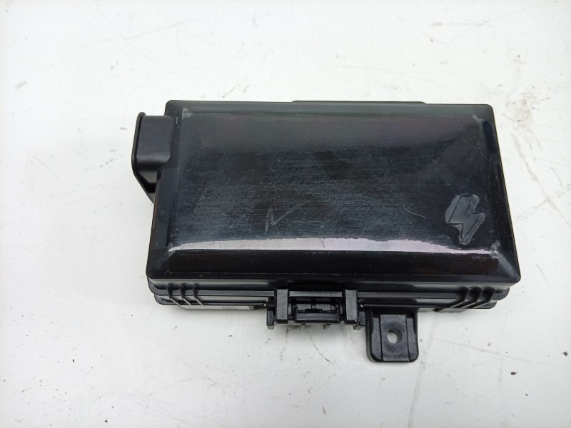 Recambio de caja reles / fusibles para kia ev9 100 gt-line awd referencia OEM IAM  91945DO530 