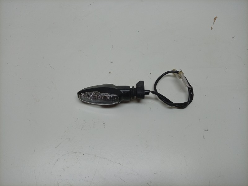 Recambio de piloto trasero izquierdo para triumph tiger tiger 1200 gt pro (pv01) referencia OEM IAM T2707333  
