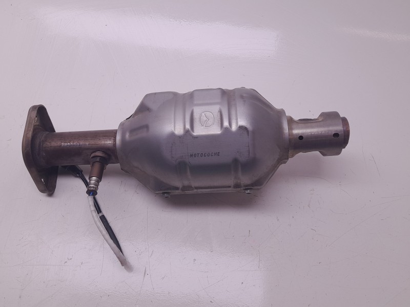 Recambio de catalizador para mazda 2 hatchback (dl, dj) 1.5 skyactiv-g referencia OEM IAM P521  