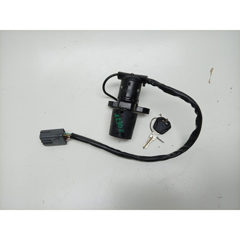 Recambio de conmutador de arranque para triumph street triple 765 rs street triple 765 rs referencia OEM IAM T2505623 T2505623 