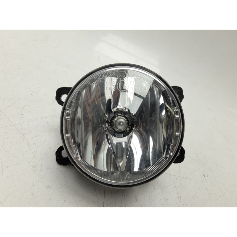 Recambio de faro antiniebla derecho para dacia sandero iii 1.0 tce 90 eco-g referencia OEM IAM  261500097R 10119960006/13226189/