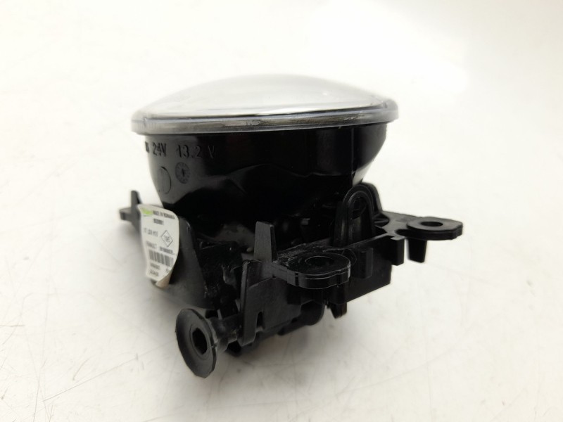 Recambio de faro antiniebla izquierdo para dacia sandero iii 1.0 tce 90 eco-g referencia OEM IAM  261500097R 10119960006/1322618