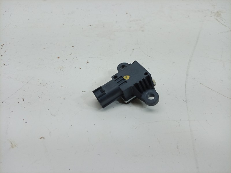 Recambio de sensor colision / impacto para kia ev9 100 gt-line awd referencia OEM IAM  95930DO000 