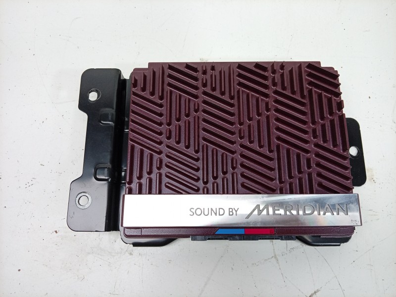 Recambio de amplificador de sonido para kia ev9 100 gt-line awd referencia OEM IAM  96370DO500 