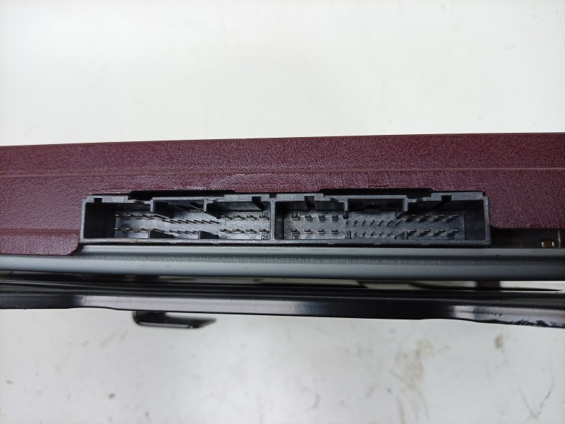 Recambio de amplificador de sonido para kia ev9 100 gt-line awd referencia OEM IAM  96370DO500 