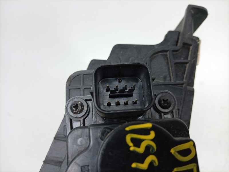 Recambio de rejilla delantera para kia ev9 100 gt-line awd referencia OEM IAM  M86990DO500 