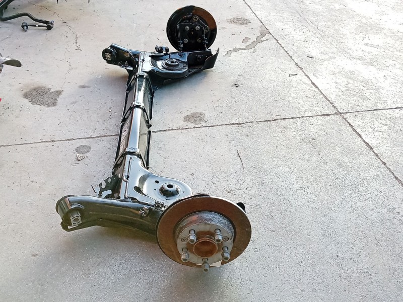 Recambio de puente trasero para nissan juke (f16_) 1.6 hybrid referencia OEM IAM   