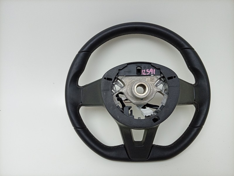 Recambio de volante para nissan juke (f16_) 1.6 hybrid referencia OEM IAM 484306PF2C A022L857A 